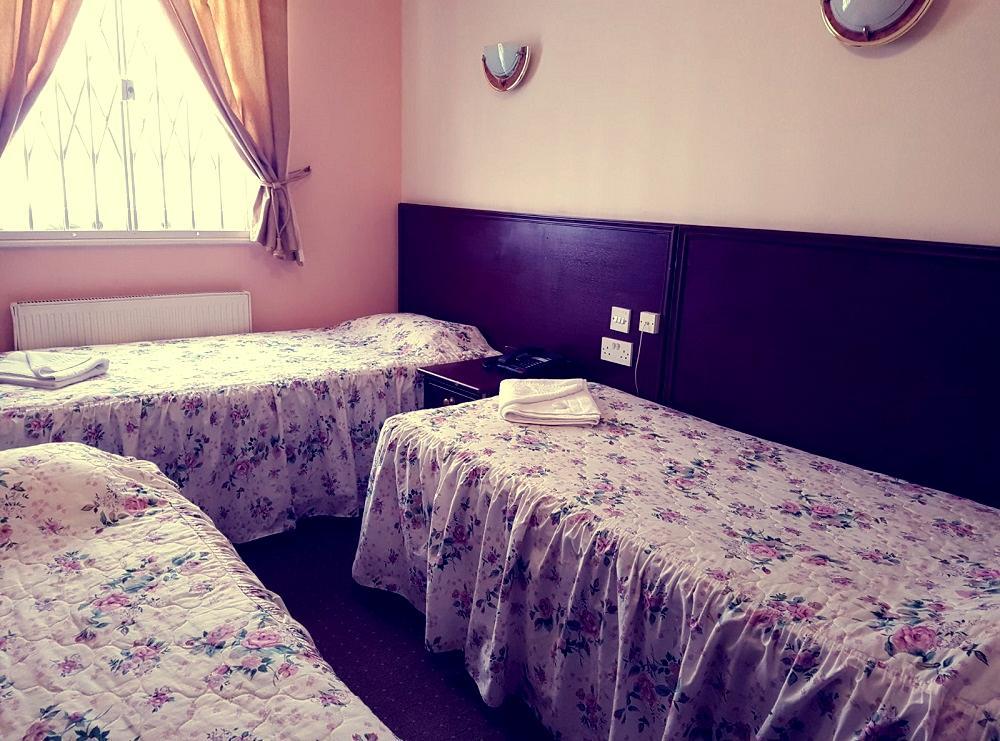 לונדון Mandalay Picton House Hotel מראה חיצוני תמונה