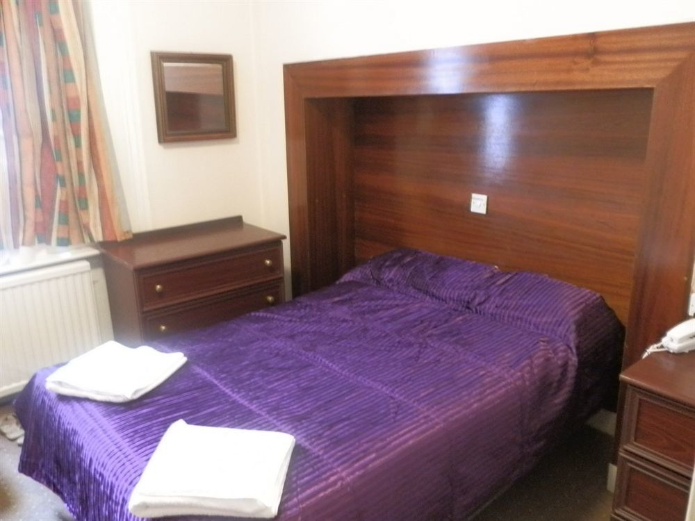לונדון Mandalay Picton House Hotel מראה חיצוני תמונה