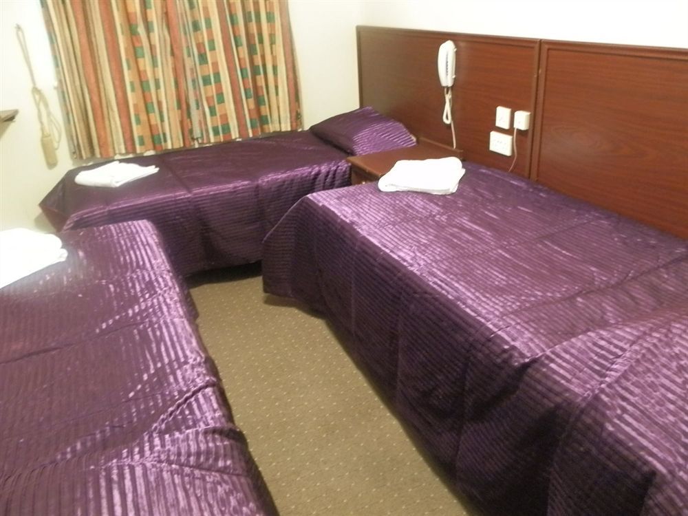 לונדון Mandalay Picton House Hotel מראה חיצוני תמונה